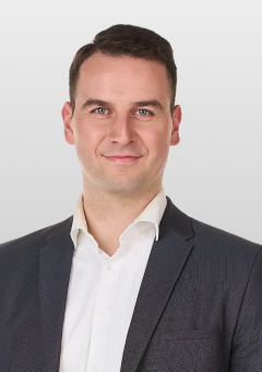 Porcher Áron Somerville