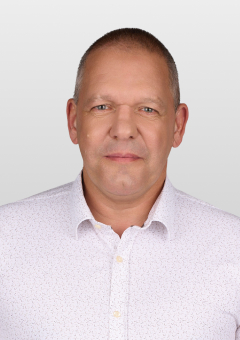 Cseh Tamás