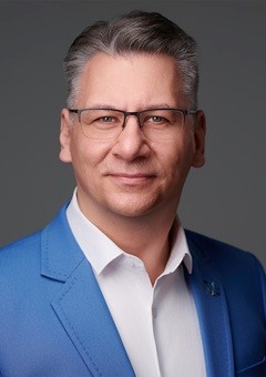 László Endre Márton